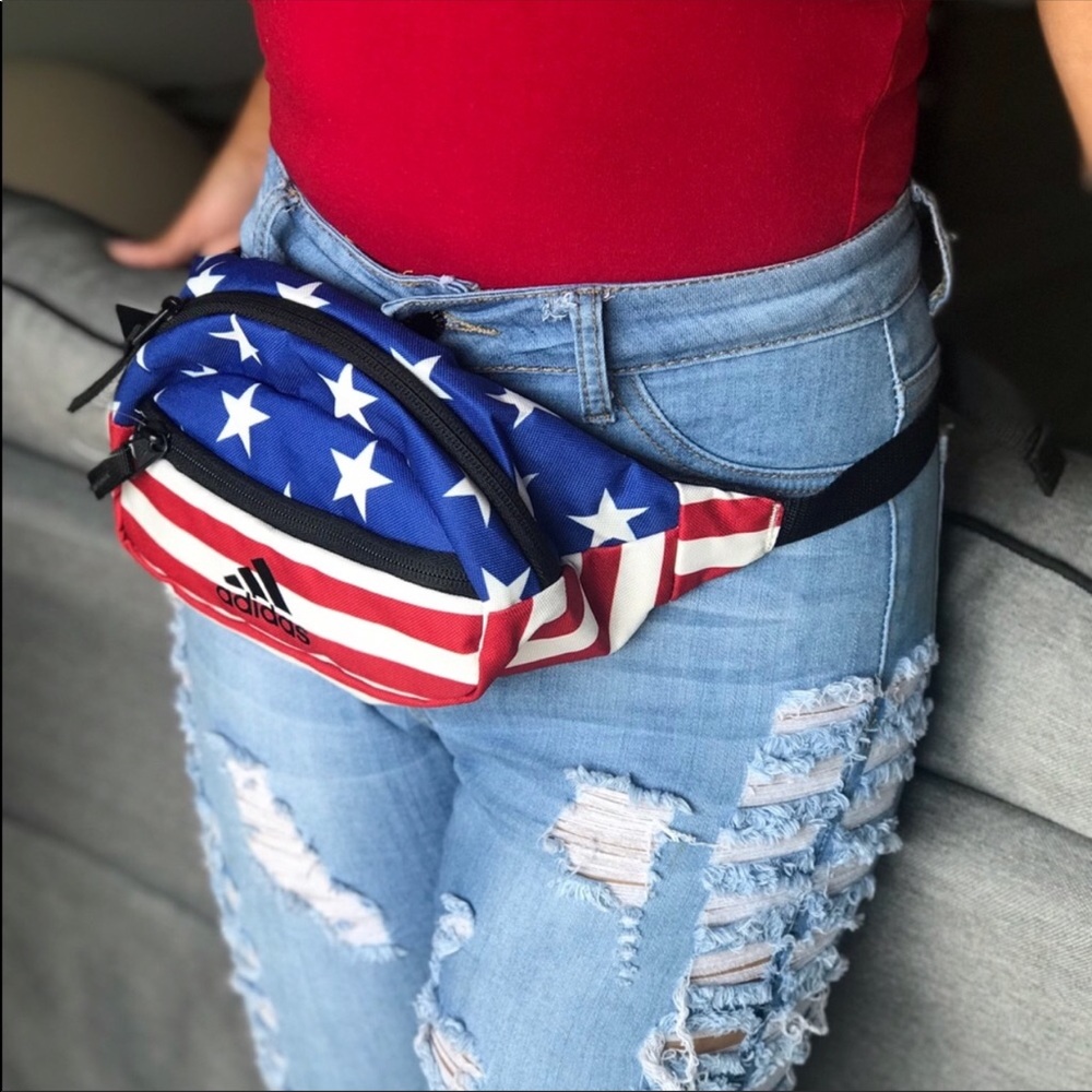 Vintage ADIDAS U.S flag fanny pack